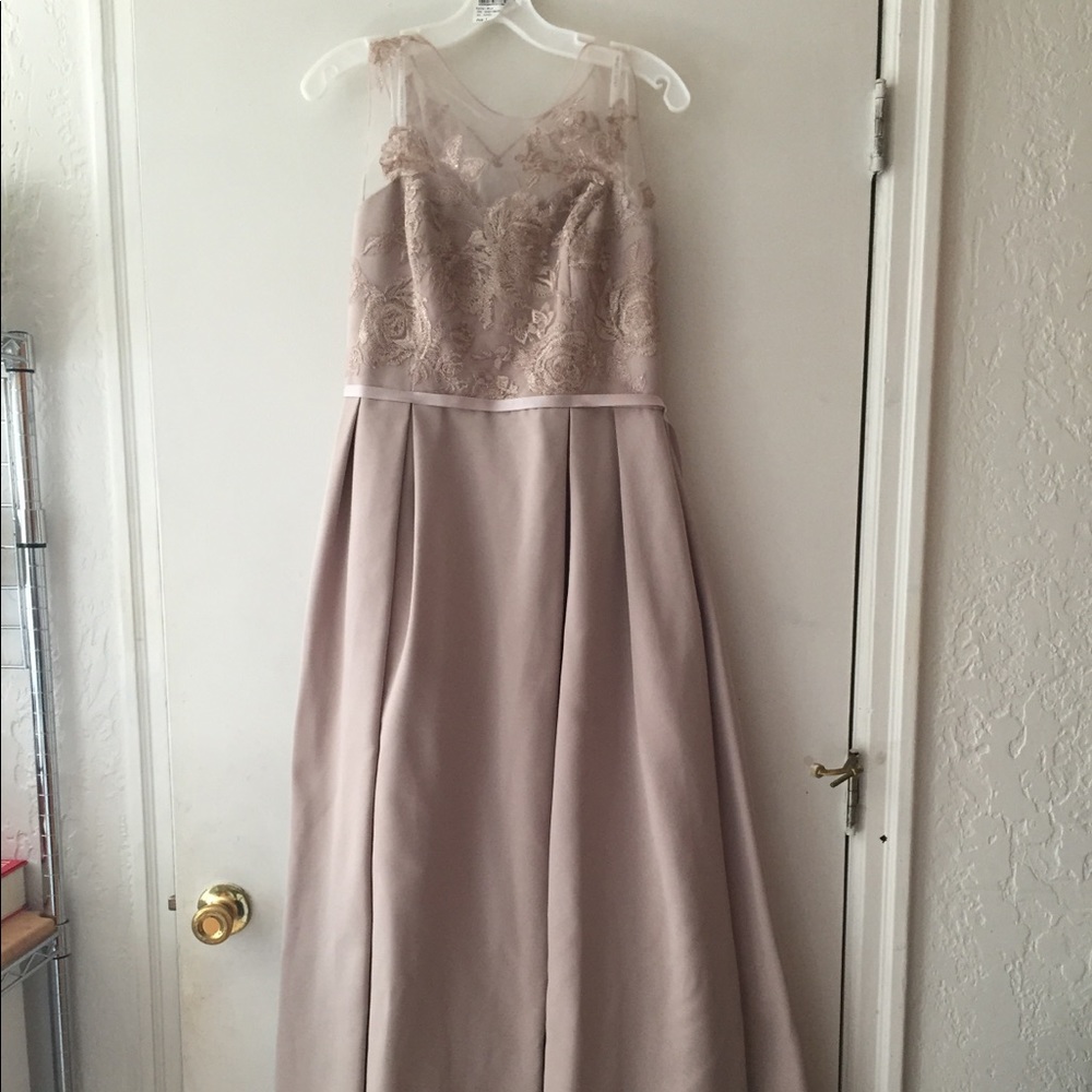 Bridesmaid Dress - worn one day!